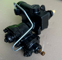 Load image into Gallery viewer, BRAND NEW 4 BOLT POWER STEERING BOX FOR LAND ROVER DEFENDER - LEFT HAND DRIVE FROM 1983-2016 - BY TRUWSTEER (ALSO FITS DISCOVERY 1 AND RANGE ROVER CLASSIC)