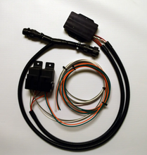 Load image into Gallery viewer, SFT4001 GM Shifter CAN Neutral Safety &amp; Reverse Lights Interface
