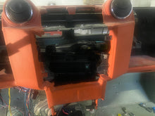 Load image into Gallery viewer, EXTREME AIR CONDITIONING &amp; HEAT PACKAGE FOR LAND ROVER DEFENDER PUMA DASH
